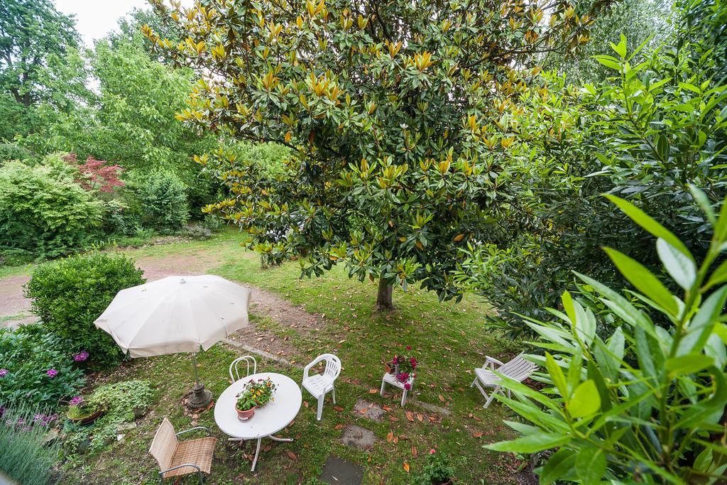 B&B Bosco Fiorito Malgesso Exterior foto